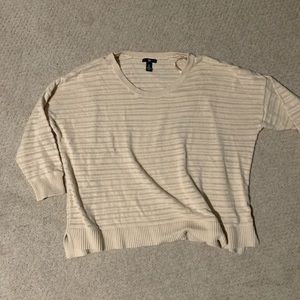 GAP cream sweater lightweight